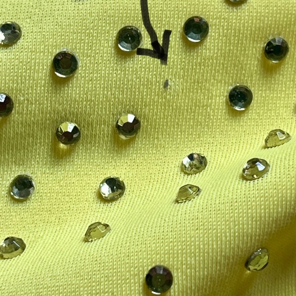 Victoria’s Secret yellow bikini swim top with rhinestones size medium - Picture 16 of 16